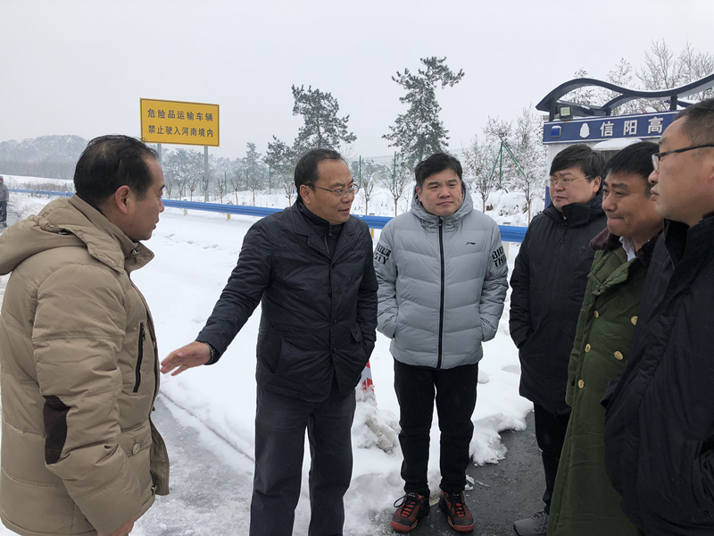 关总1.jpg