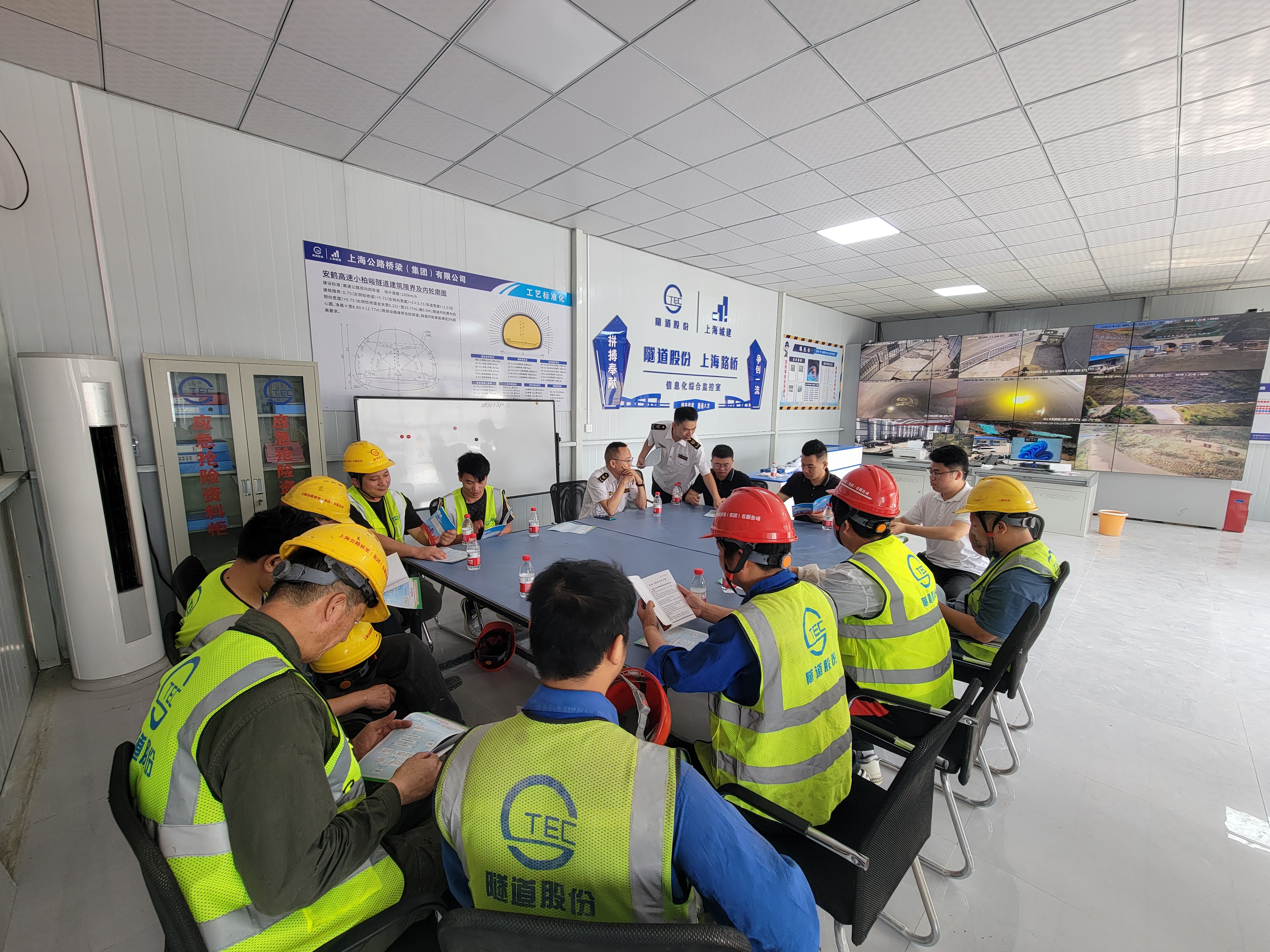 289fa0f8b68d5986f3138f7d3687ed8.jpg 289fa0f8b68d5986f3138f7d3687ed8.jpg